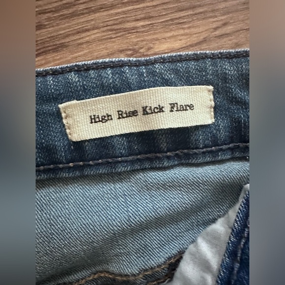 Jessica Simpson Women Casual Every Day Adored High Rise Kick Flare Jeans Sz 10 - Picture 8 of 11